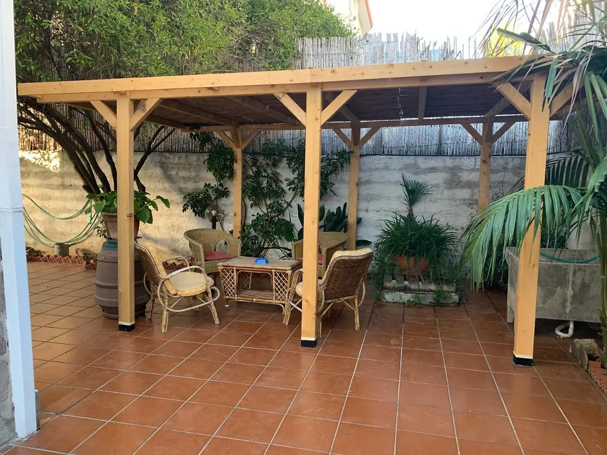Vakantiehuis Villa Candida Baratili San Pietro